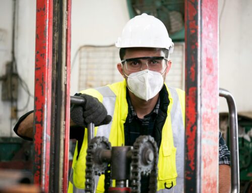 How Distracted Driving Training Protects Fleet Safety