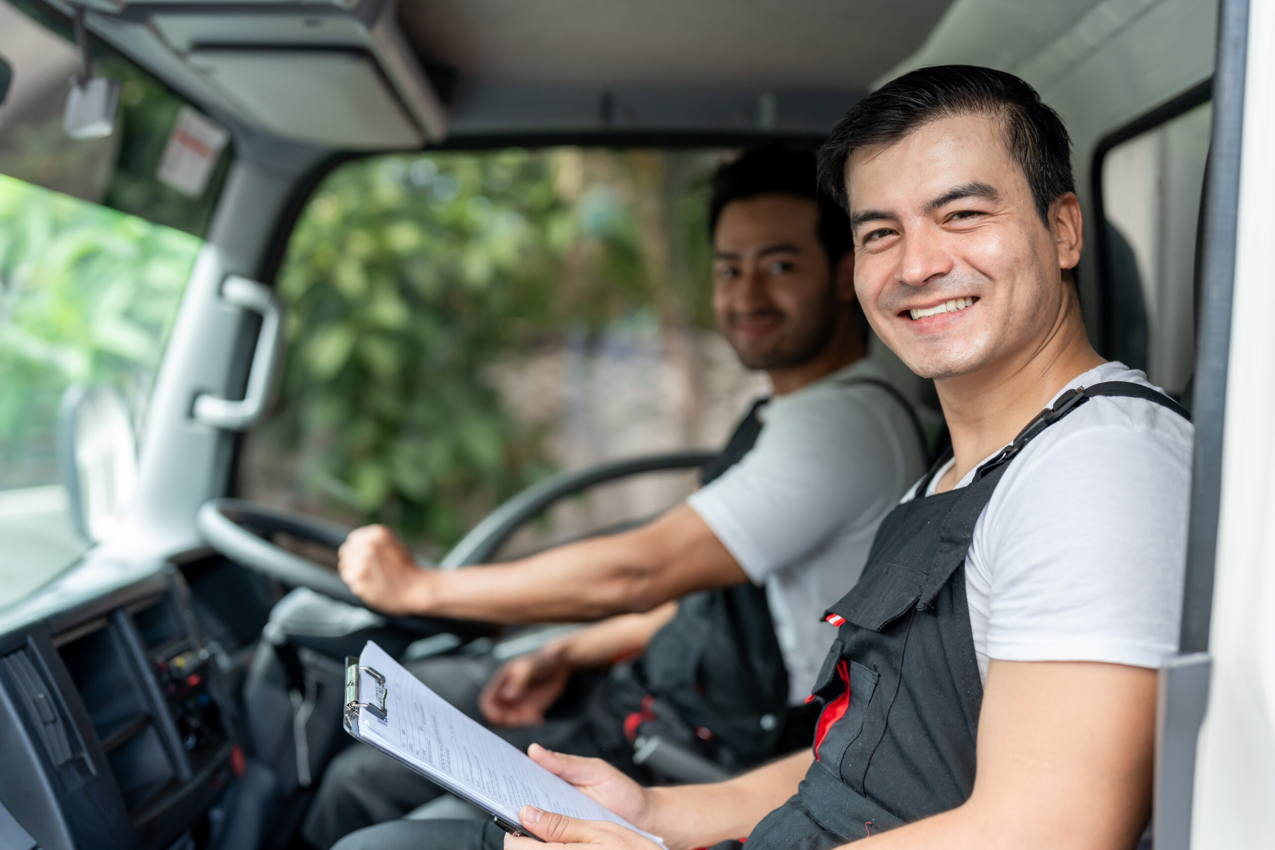 portrait-of-caucasian-delivery-man-delivering-pack-2026-01-09-08-01-53-utc